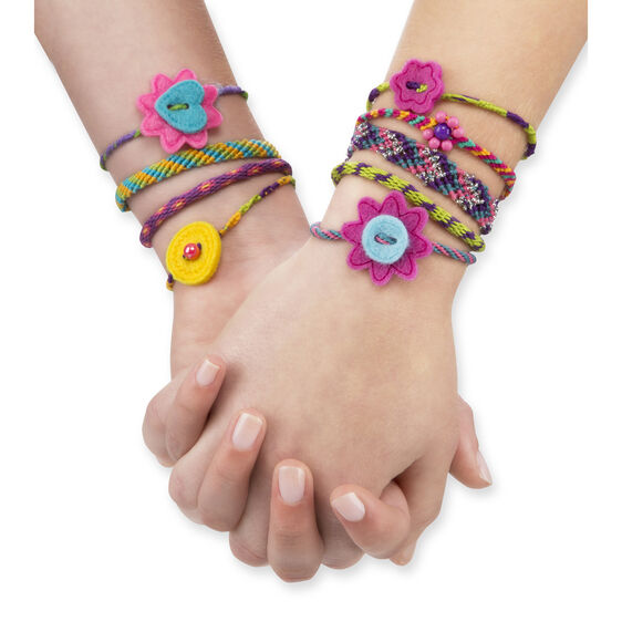 9422 - Friendship Bracelets Craft &amp; Create